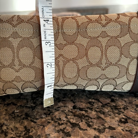 Coach canvas signature logo satchel NWT - Picture 9 of 13